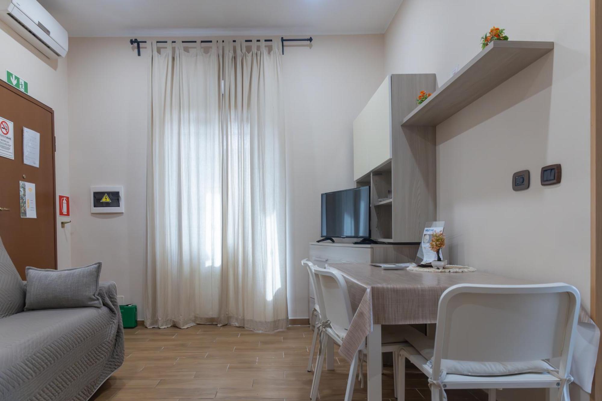 Casa Vacanze Alla Maison Фьюмичино Экстерьер фото